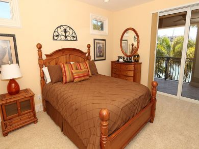 Short Walk to Beach Naples Vacation Home Private Pool