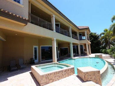 Short Walk to Beach Naples Vacation Home Private Pool