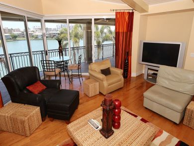 Short Walk to Beach Naples Vacation Home Private Pool