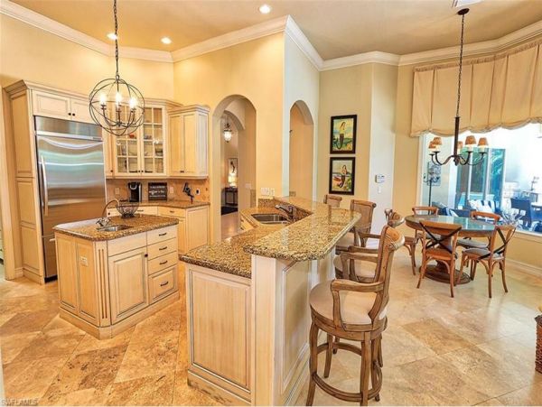 Vacation Pool Home in Naples