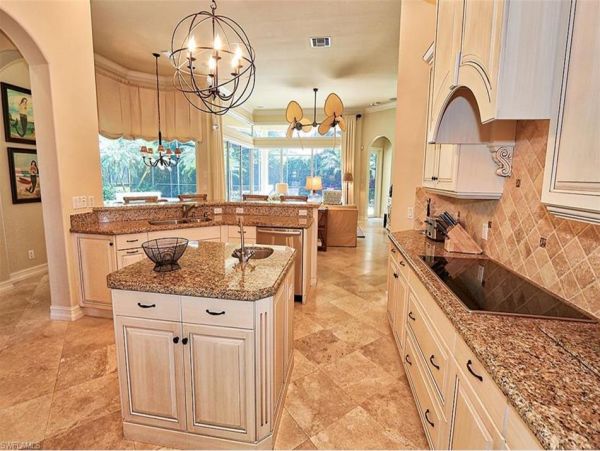 Vacation Pool Home in Naples