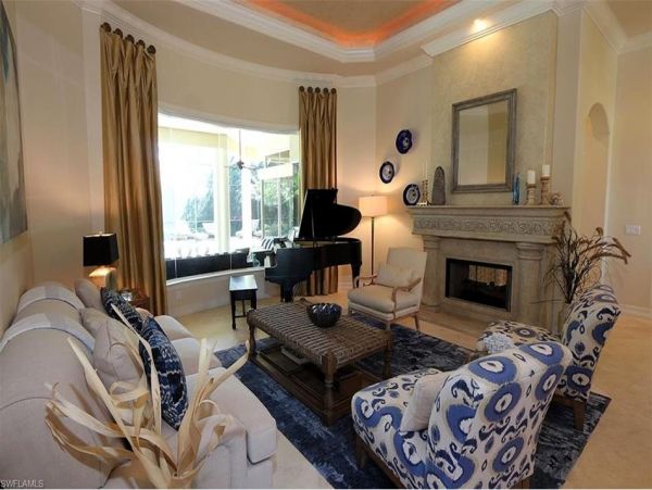 Vacation Pool Home in Naples
