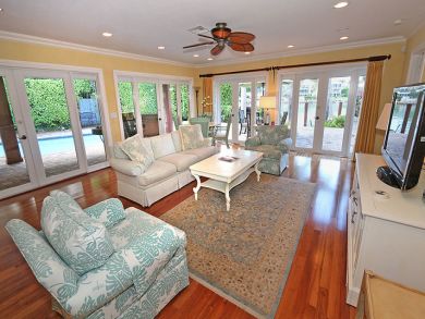 Naples Home 920156