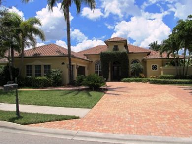 Naples Home 920176 Naples Home 920176