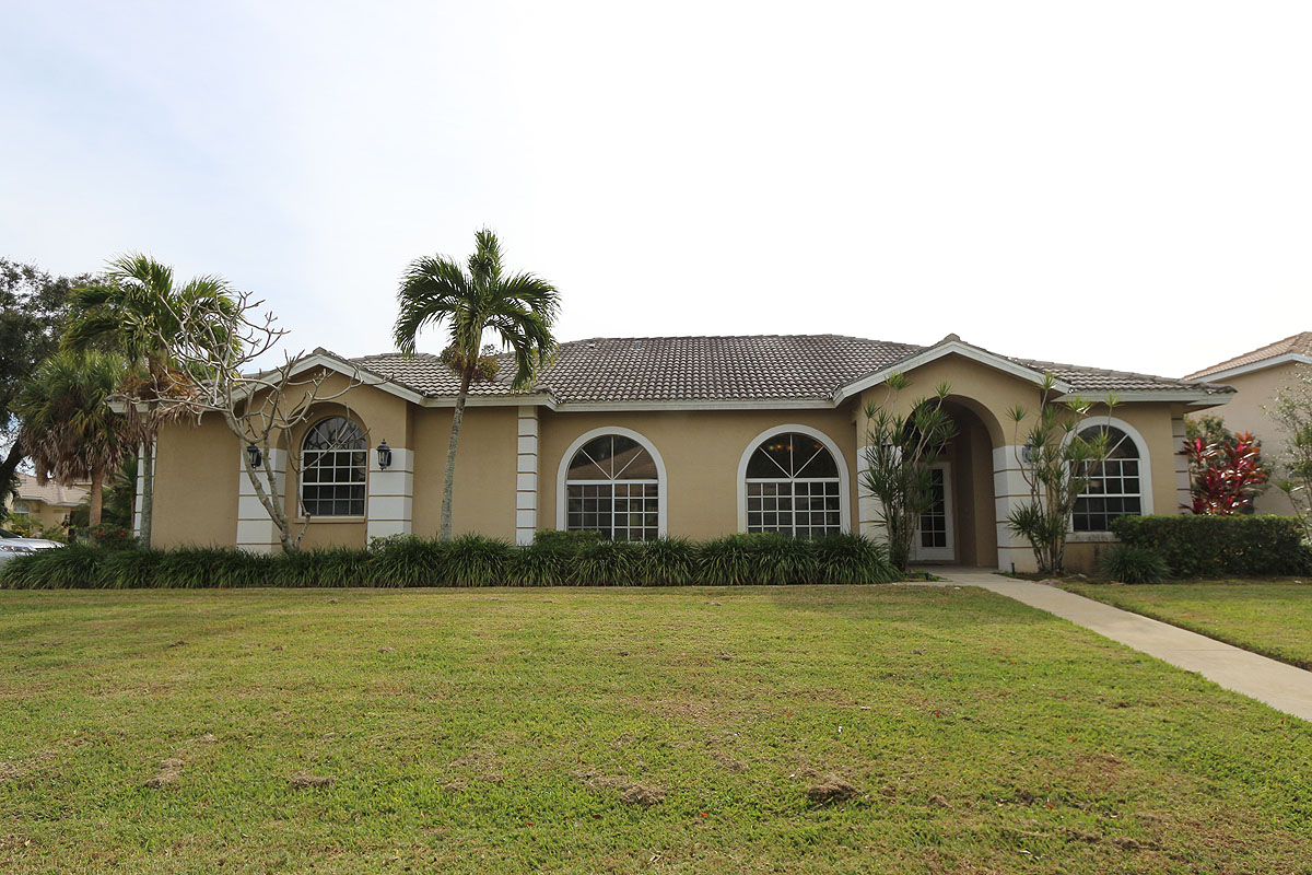 Bonita Springs Home 920178 Bonita Springs Home 920178