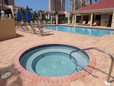 Naples Condo 920194