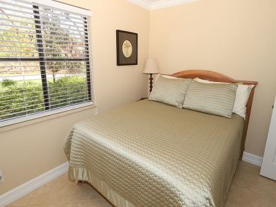 Naples Condo 920194