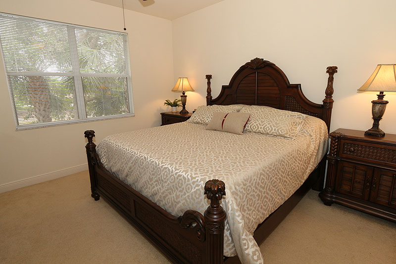 Bonita Springs Condo 920201