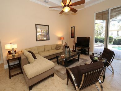 Naples Home 920203