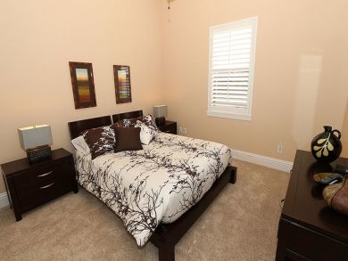 Naples Home 920203