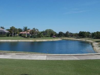 Naples Vacation Pool Home 4 Bedrooms Sleeps 8 Guests