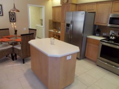 Naples Vacation Pool Home 4 Bedrooms Sleeps 8 Guests