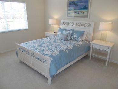 Naples Vacation Pool Home 4 Bedrooms Sleeps 8 Guests