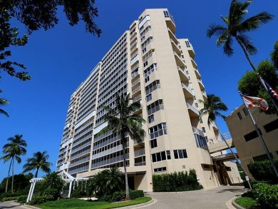 Naples Condo 920221 Naples Condo 920221