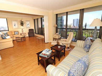 Naples Condo 920223 Naples Condo 920223