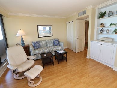Naples Condo 920223 Naples Condo 920223