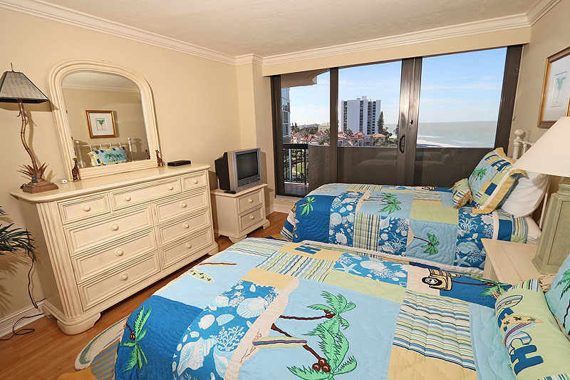 Naples Condo 920223 Naples Condo 920223