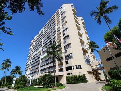 Naples Beach Condo Two Bedrooms Sleeps Six Guests Gulf View