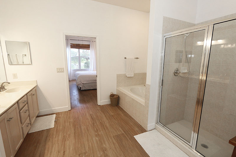 Naples Home 920229