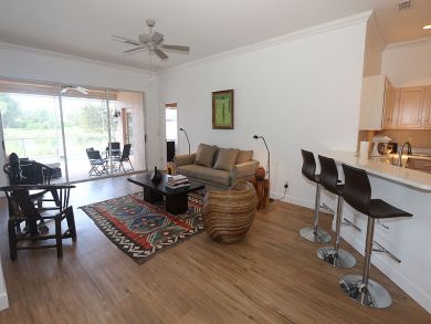 Naples Home 920229