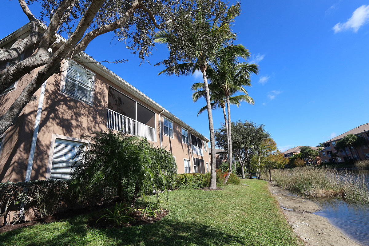 Bonita Springs Condo 920233
