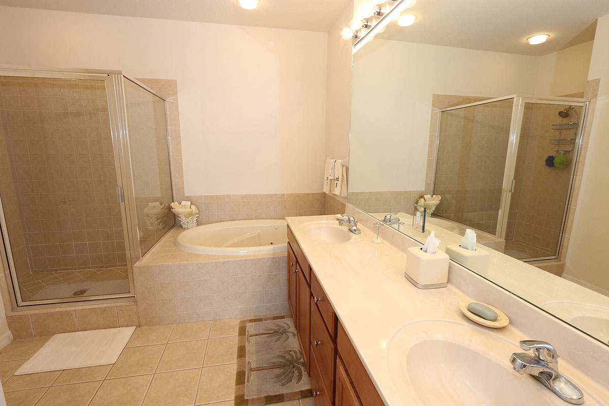 Bonita Springs Condo 920233
