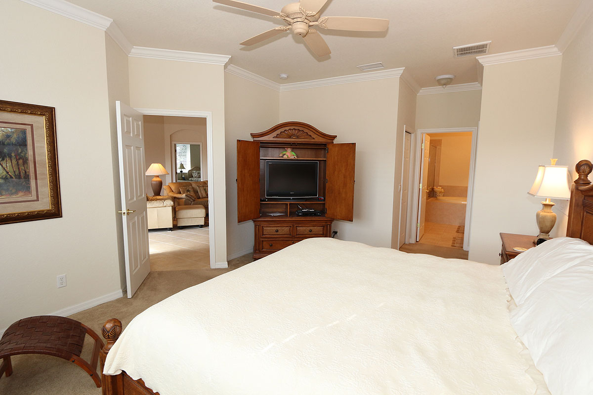 Bonita Springs Condo 920233