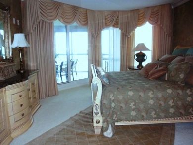 Naples Condo 920235 Naples Condo 920235