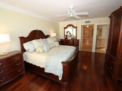 Naples Condo 920237 Naples Condo 920237