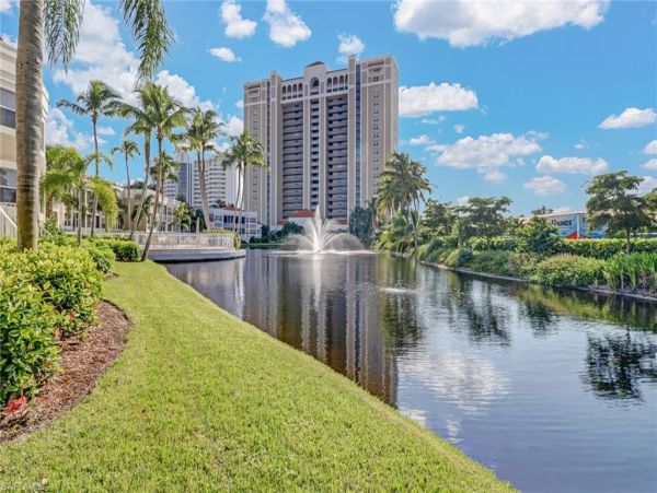 Gulf Views Naples Vacation Condo Three Bedrooms Sleeps 6