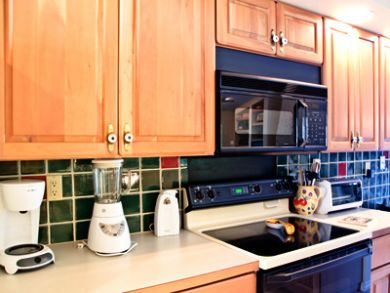 Two Bedroom Naples Vacation Home With Pool Sleeps Six Guests