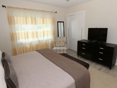 Naples Home 920273