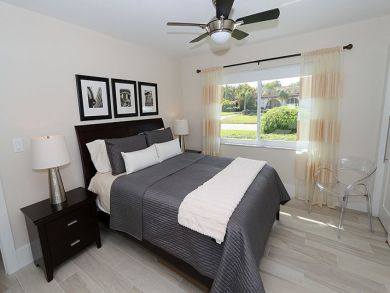 Naples Home 920273