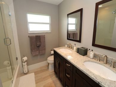 Naples Home 920273