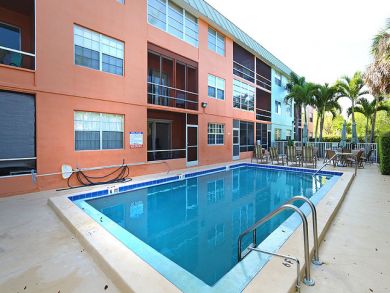 Naples Condo 920275