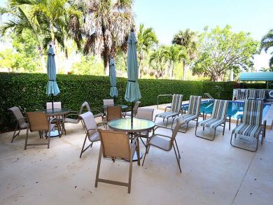 Naples Condo 920275