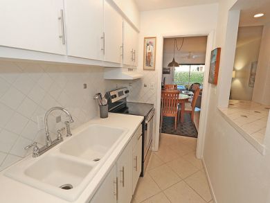 Naples Condo 920275