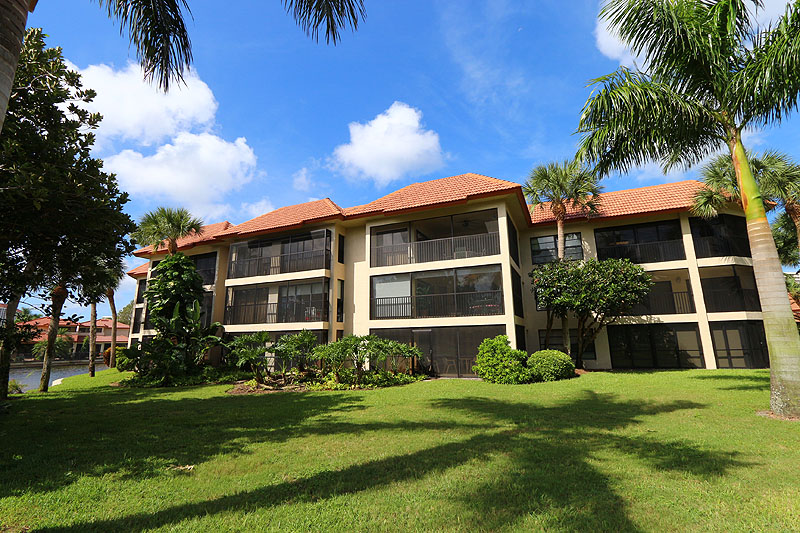Naples Condo 920280