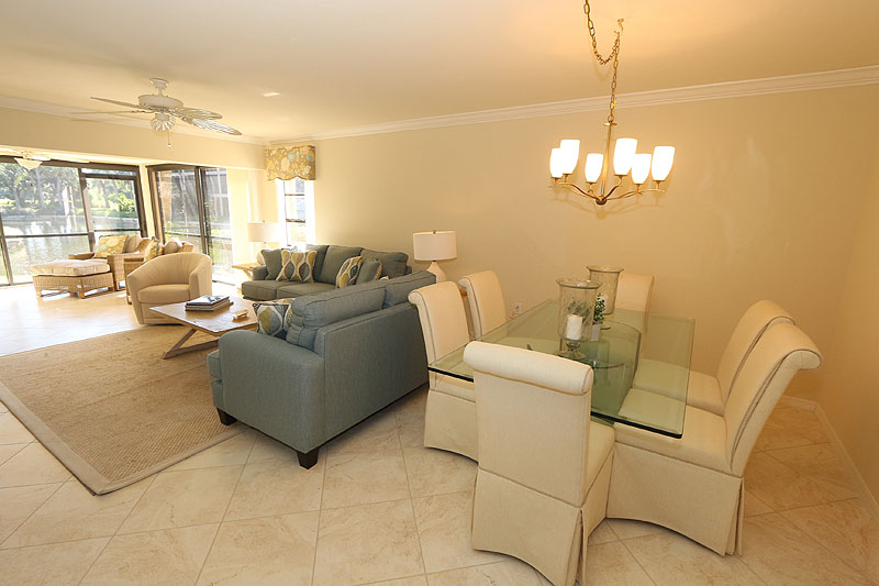 Naples Condo 920280