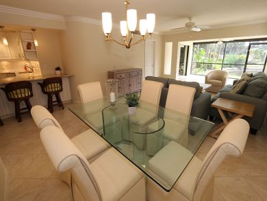Naples Condo 920280