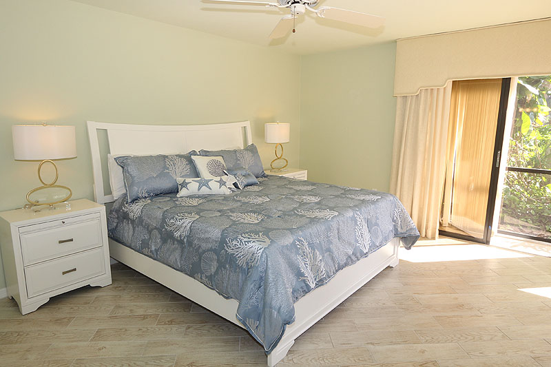 Naples Condo 920280
