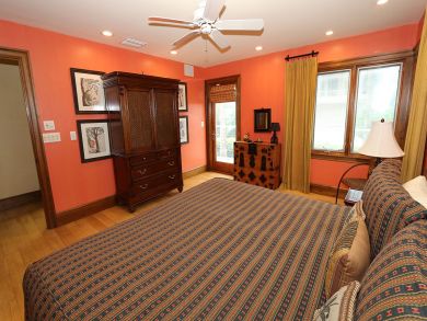 Naples Home 920283