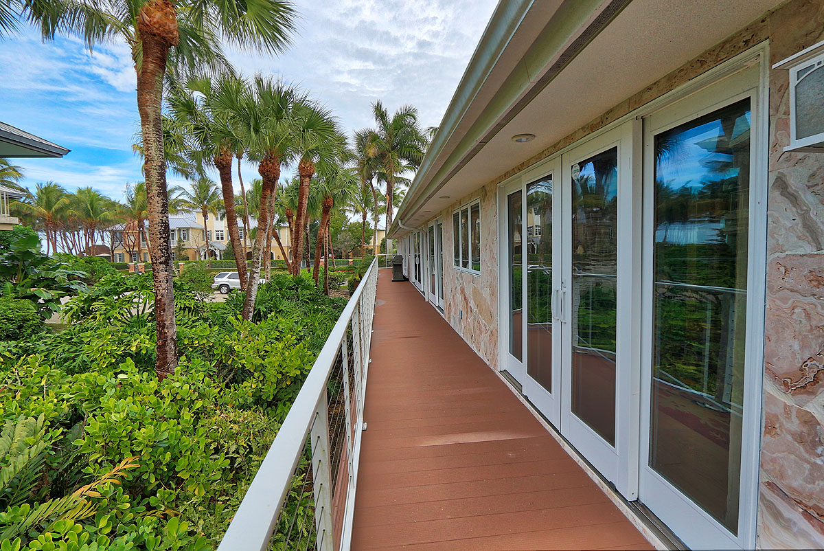 Naples Home 920283