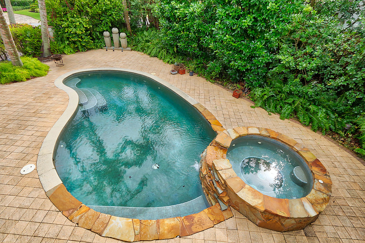 Naples Home 920283