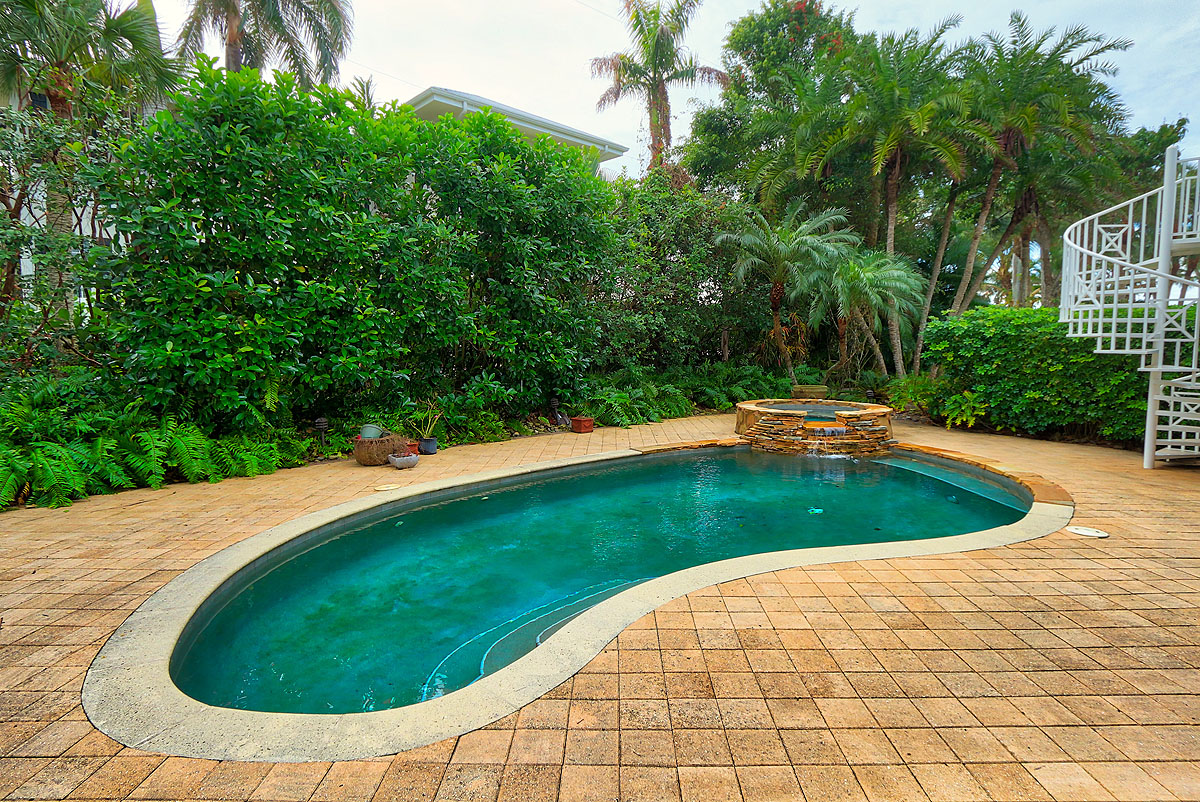 Naples Home 920283
