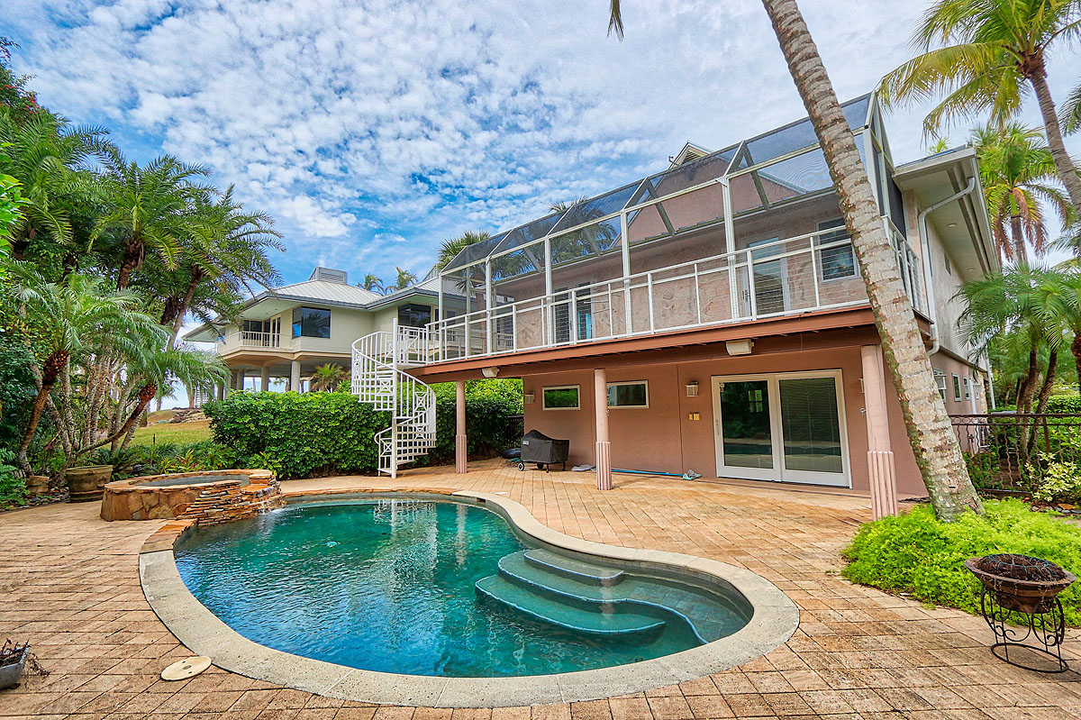 Naples Home 920283