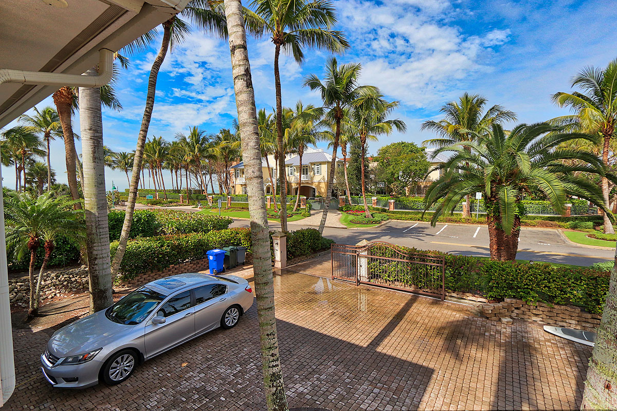 Naples Home 920283