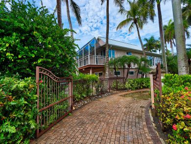 Naples Home 920283