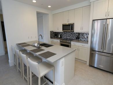 Naples Condo 920302 Naples Condo 920302
