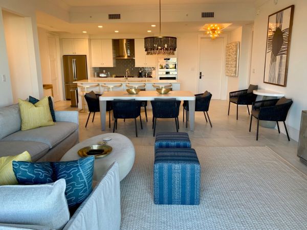 Naples Two Bedroom Vacation Condo Sleeps Four Guests